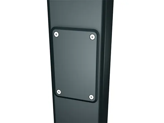 PREFA vierkante buis met reinigingsopening, verkrijgbaar in de maten 80 en 100 mm, maakt eenvoudig onderhoud en reiniging van dakafvoersystemen mogelijk. De geïntegreerde reinigingsopening zorgt voor een gemakkelijke toegang en vergemakkelijkt het verwijderen van afzettingen.
