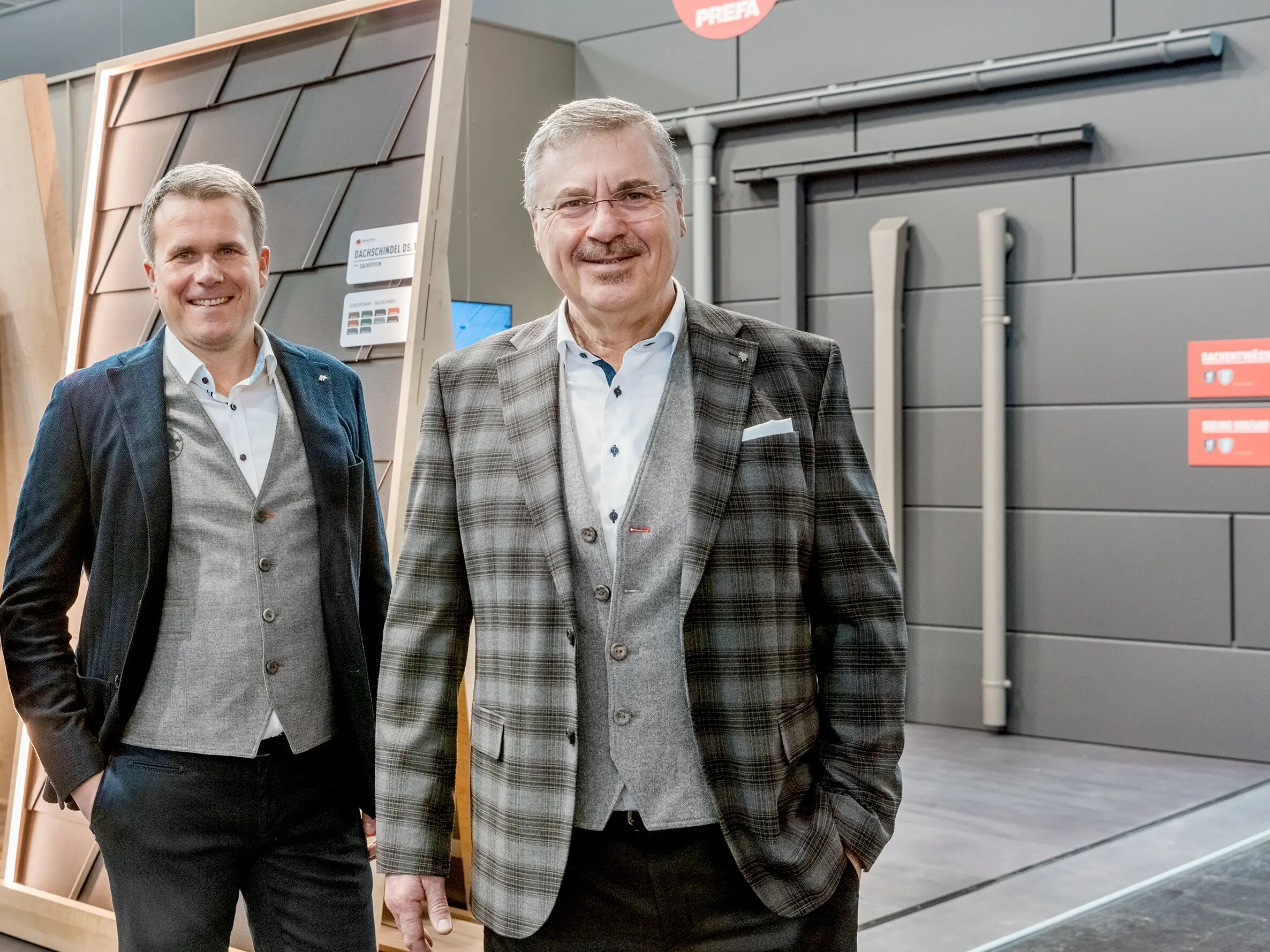 Herr Tobias Götz und Herr Karsten Köhler, die Geschäftsführer von PREFA am Standort Wasungen