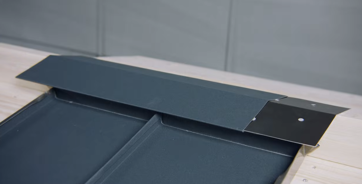 PREFALZ Doppelstehfalz Firstausbildung