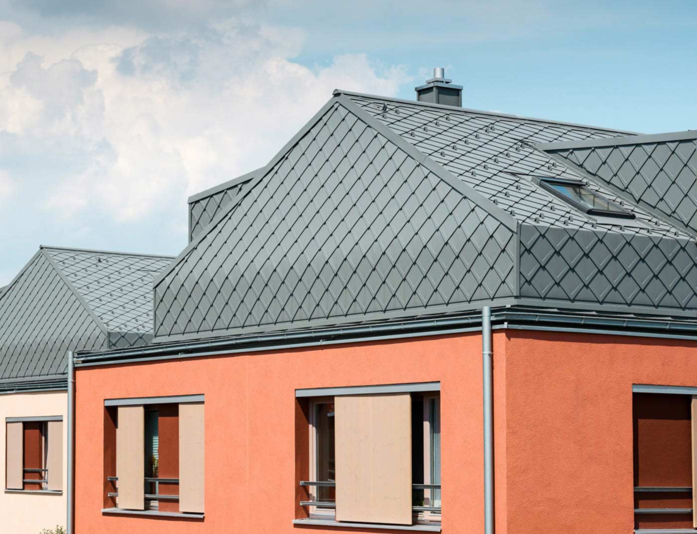 Referentieobjecten PREFA Daksystemen Daklosange 29x29 07 P.10 lichtgrijs