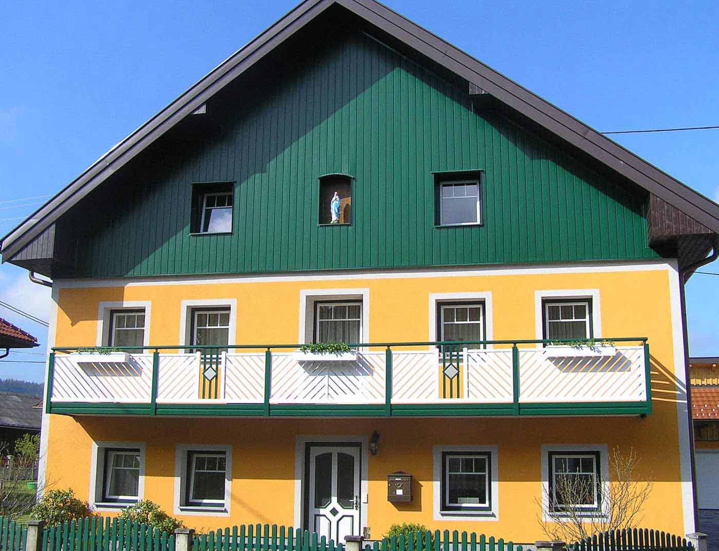 Referentieobjecten PREFA Gevelsystemen Siding 06 P.10 mosgroen